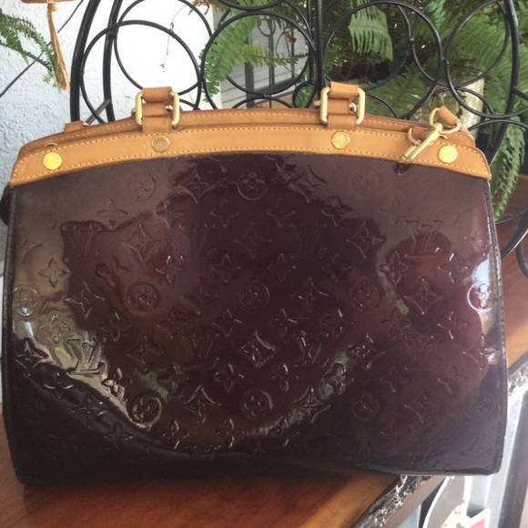 Louis Vuitton Brea MM Vernis 2 Way Handbag - Picture 7 of 16